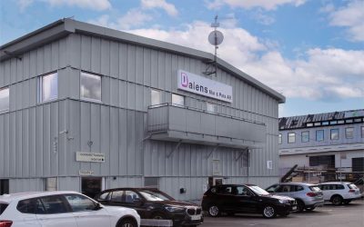 Fräsarvägen 5A, Länna/Skogås – 300 kvm